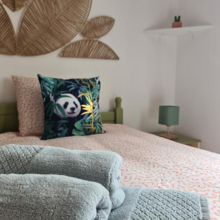 Maison familiale au calme avec parking, jardin et à 3 min de la Cité - Ferienhaus mit 3 Schlafzimmern - 17