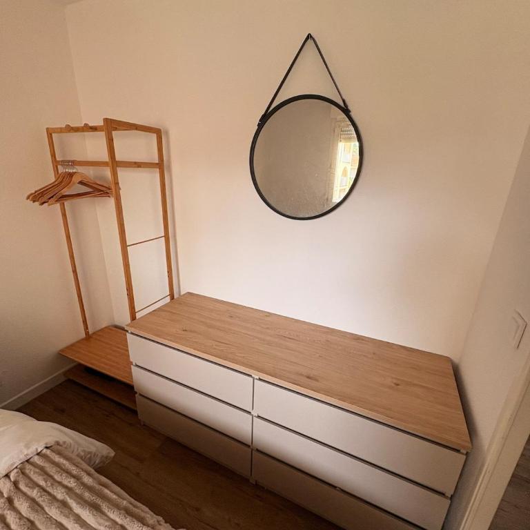 Appartement Canet en Roussillon, piscine, terrain tennis, balcon, plancha, 4 couchage - Appartement 2 Chambres - 7