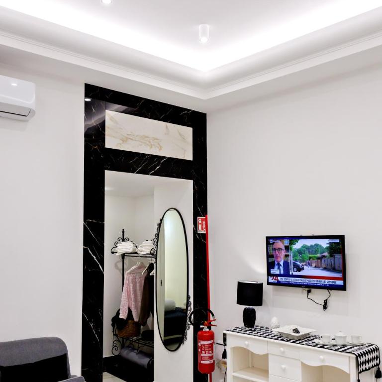 Ferdinando's Home - One-Bedroom Apartment - 22