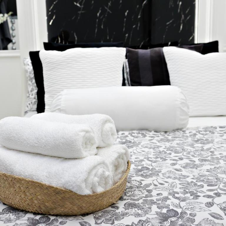 Ferdinando's Home - One-Bedroom Apartment - 5