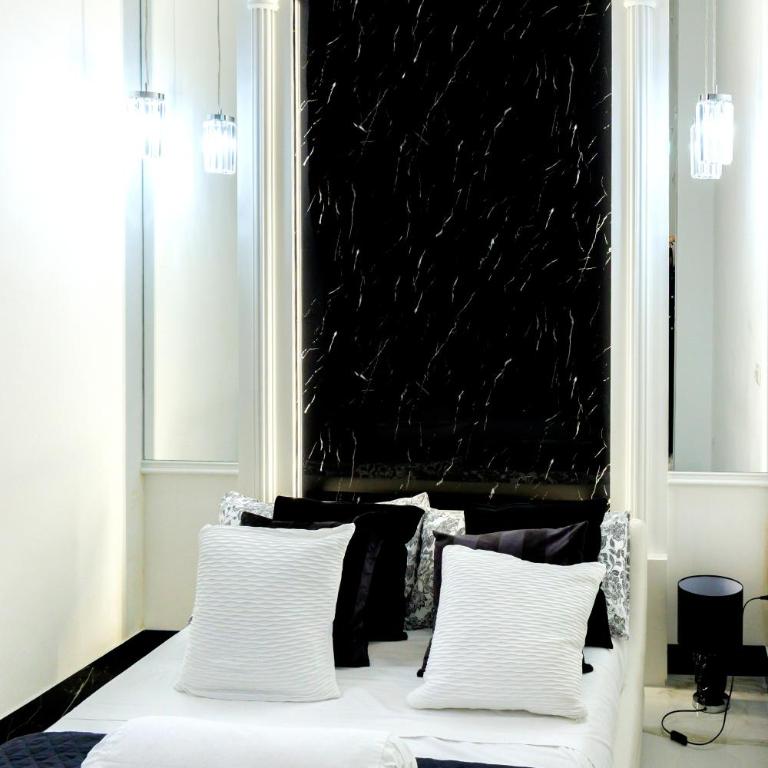 Ferdinando's Home - One-Bedroom Apartment - 9