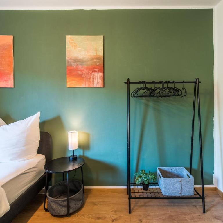 Stilvolle Wohnung mit Balkon- Wenige Gehminuten von der Altstadt - Apartment mit 2 Schlafzimmern - 9