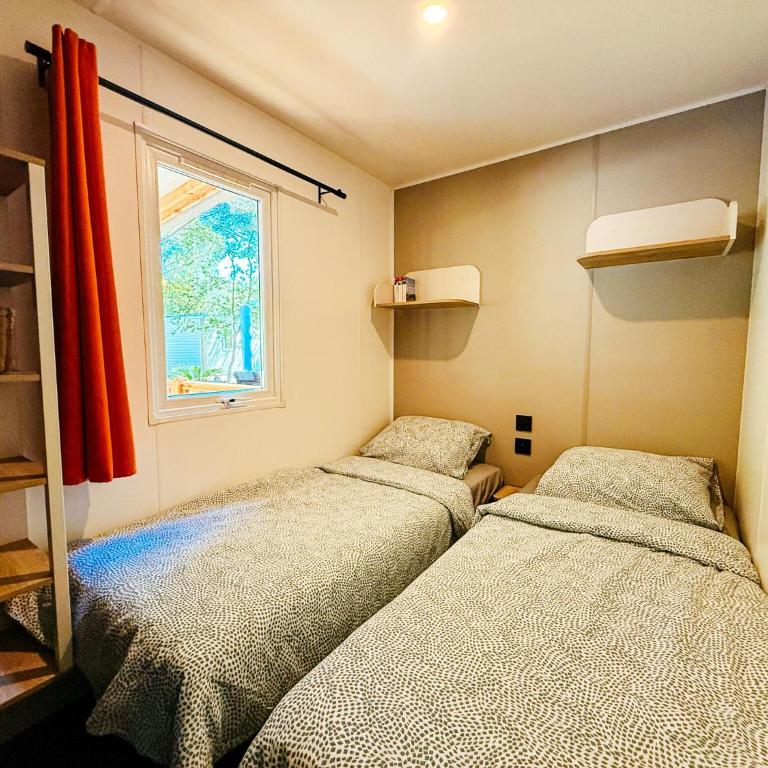3 bedroom Chalets Camping Leï Suves - JoyCasa - Chalet 3 Chambres - 4
