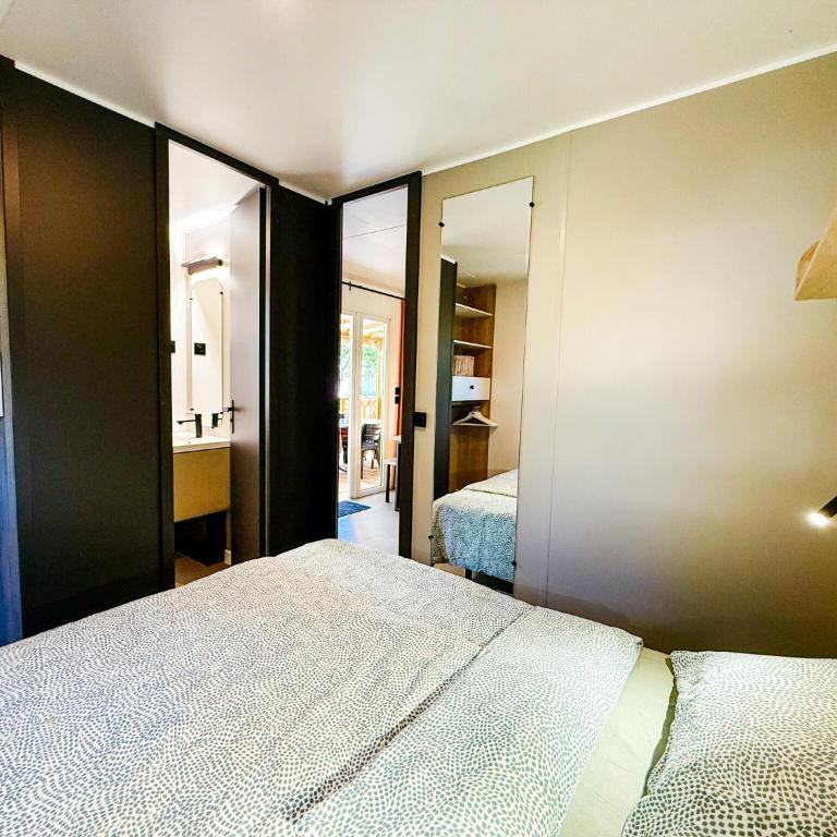 3 bedroom Chalets Camping Leï Suves - JoyCasa - Chalet 3 Chambres - 7