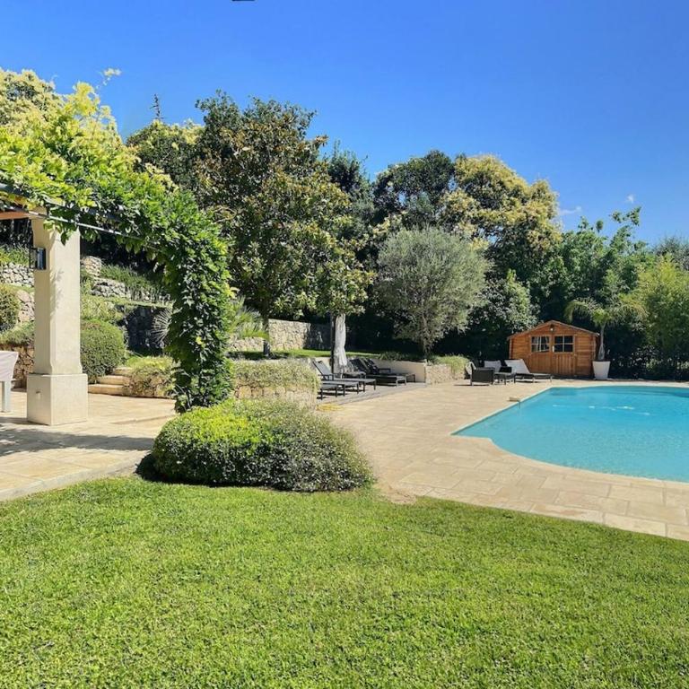 FRGK Pibonson Luxury Villa 7 Suites, Infinity Pool, Spa & Gym Near Cannes - Villa avec Piscine Privée - 30
