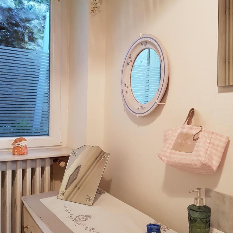 Appartement cosy pour une pause sereine 1er étage - One-Bedroom Apartment - 9