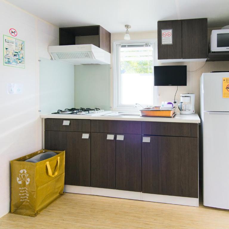 Camping 3* Les Templiers - Mobile Home - 8