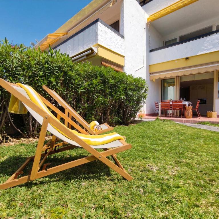 Villa Elisea - Apartment with Garden View - 23