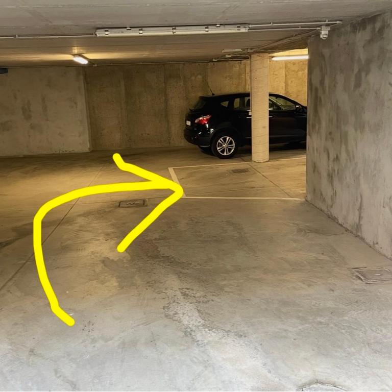 CITY CENTER - Modern flat with PARKING and WIFI - Apt B - Appartamento con 1 Camera da Letto - 21