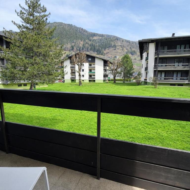 NIVO Apartment surrounded by gardens and on the ski slope - Apartment mit 1 Schlafzimmer - 14
