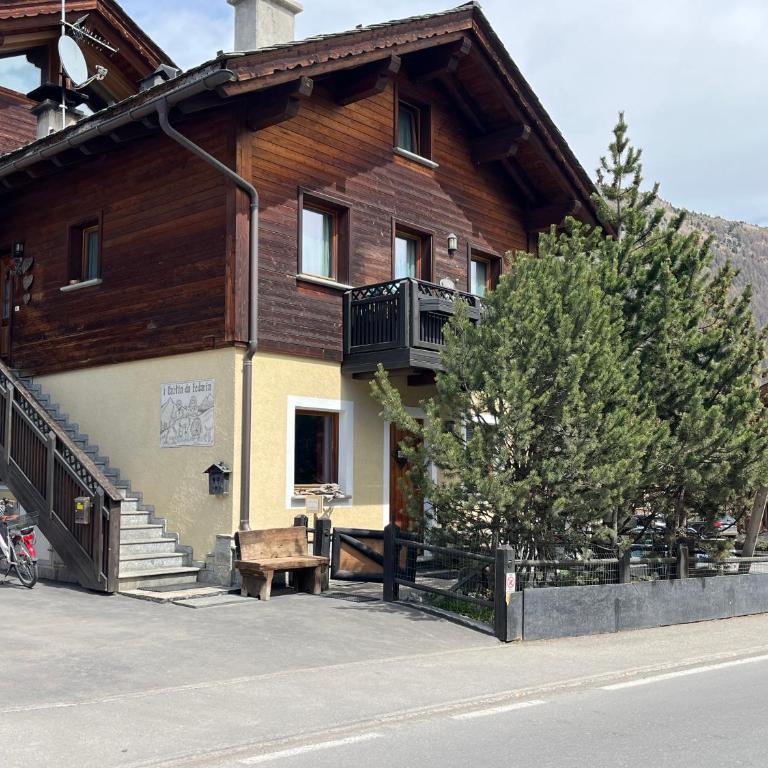 Stambecco - Baitin da Fedaria - semi-interrato libero su due lati - Appartamento con 2 Camere da Letto - 1