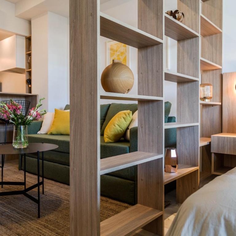 BT Homes - Estudio Luminoso, Zona de Trabajo & Balcón de Lujo - Apartamento de 2 dormitorios - 28