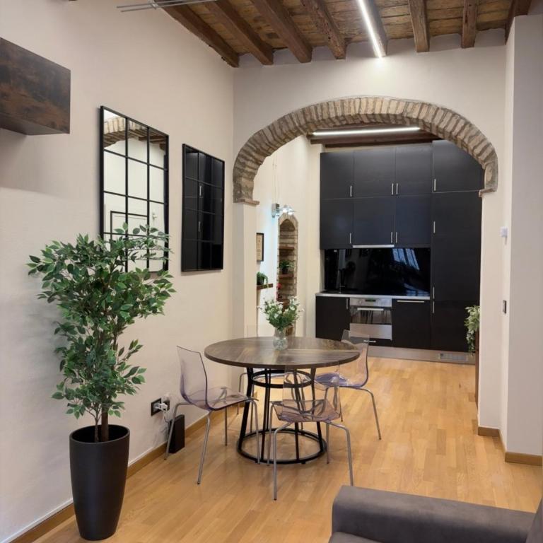 Casa Broglia - Appartamento con 1 Camera da Letto - 18