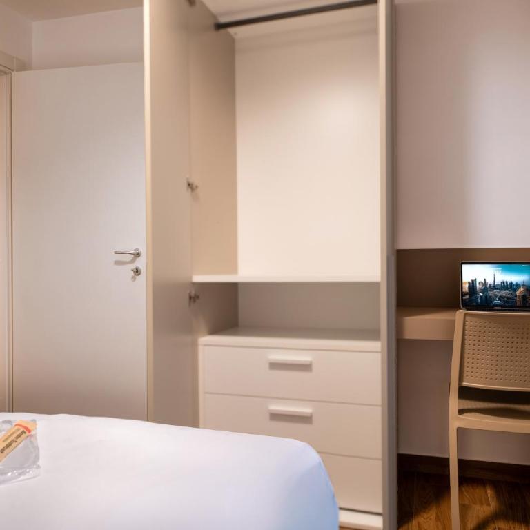 Moderno appartamento a Bari near Bari Policlinico - Appartamento con 2 Camere da Letto - 35