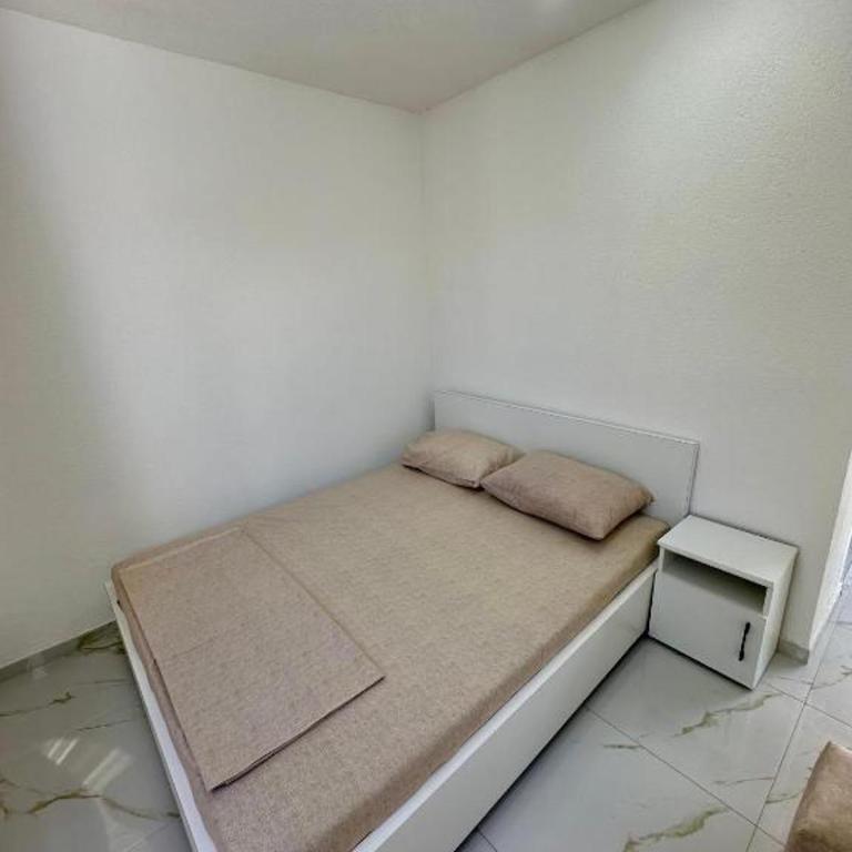 Dilan apartments by the sea - Apartman sa 2 Spavaće Sobe, Balkonom i Pogledom na More - 33