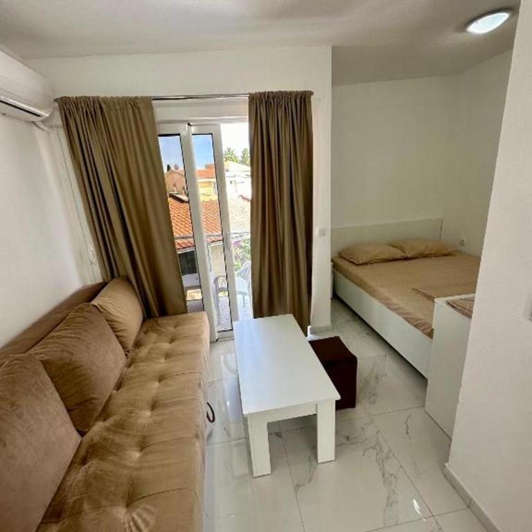 Dilan apartments by the sea - Studio sa Pogledom na More - 2