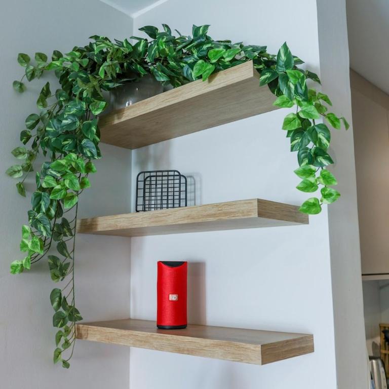 Fully equipped studio in the WTC area, steps from La Rambla - One-Bedroom Apartment - 18