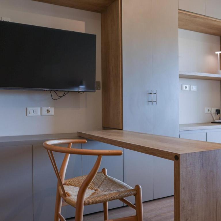 Fully equipped studio in the WTC area, steps from La Rambla - One-Bedroom Apartment - 20