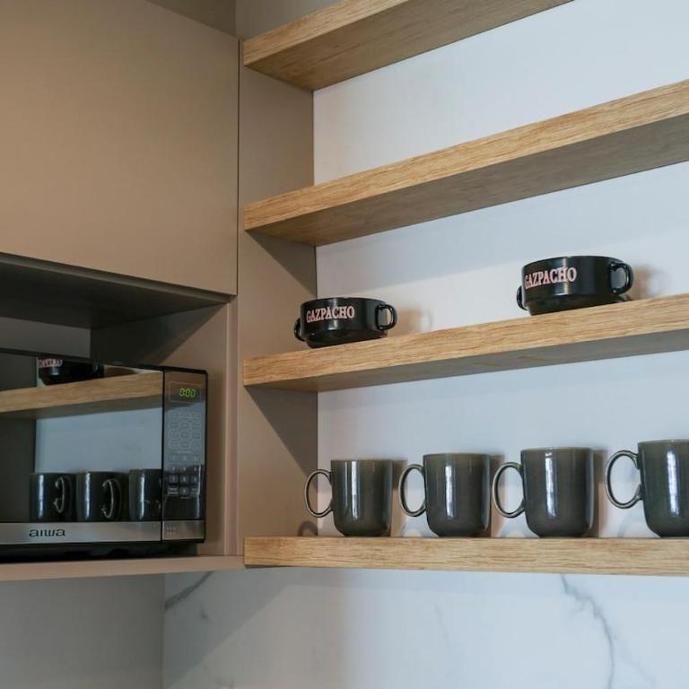 Fully equipped studio in the WTC area, steps from La Rambla - One-Bedroom Apartment - 22