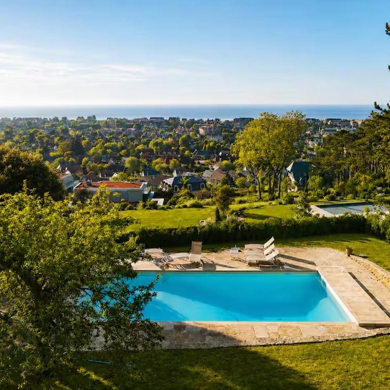 Magnifique demeure Moulin Saint-Laurent Deauville avec piscine & sauna 12 pers - Villa avec Piscine Privée - 33