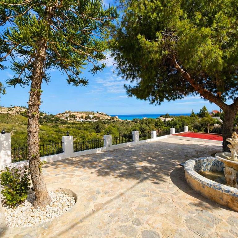Luxury Sea View Villa - Private Pool - Near Beach - 3 min TRAM Alicante Benidorm - BBQ - Private Garden - Free Parking - Casa - 24