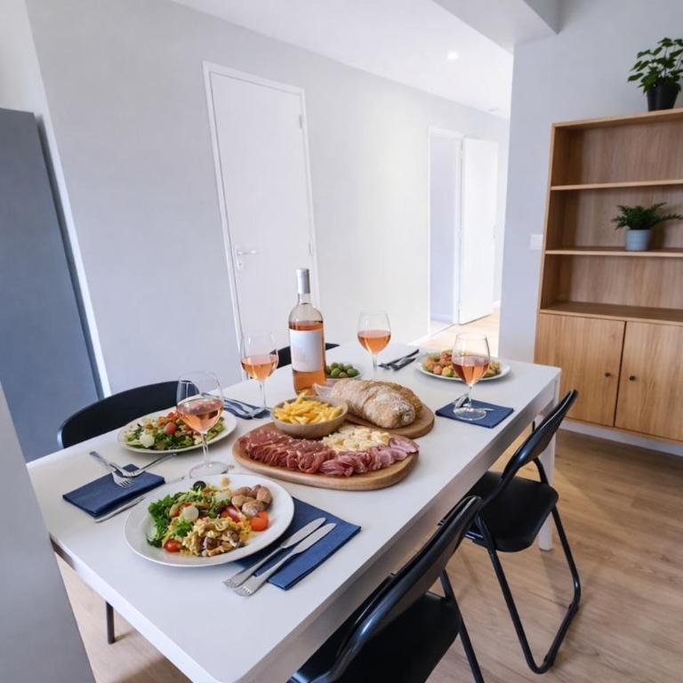 Cœur de Rouen 3 Chambres Moderne - Three-Bedroom Apartment - 12