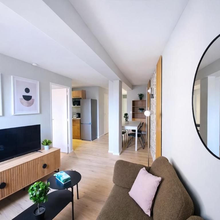 Cœur de Rouen 3 Chambres Moderne - Three-Bedroom Apartment - 40
