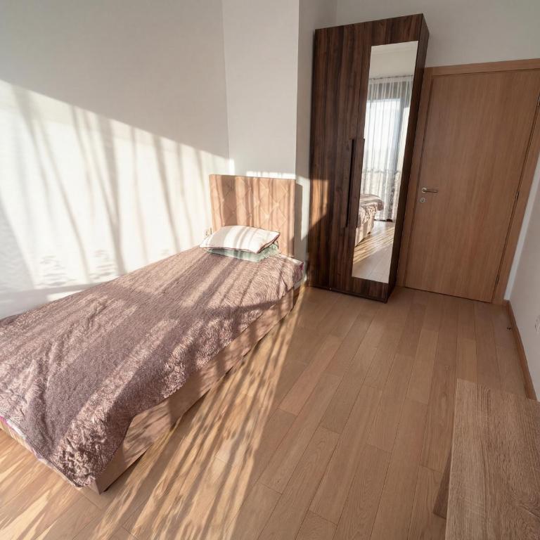 Sea Breeze Becici - Three-Bedroom Apartment - 3