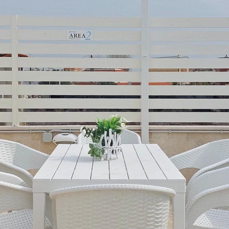 AIRPORT 10 Min - Seafront Fly and Beach TWO - Appartamento Deluxe con 3 Camere da Letto - 30