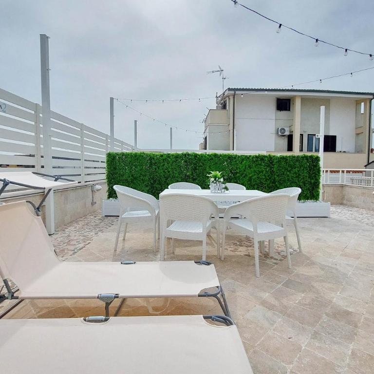 AIRPORT 10 Min - Seafront Fly and Beach TWO - Appartamento Deluxe con 3 Camere da Letto - 31