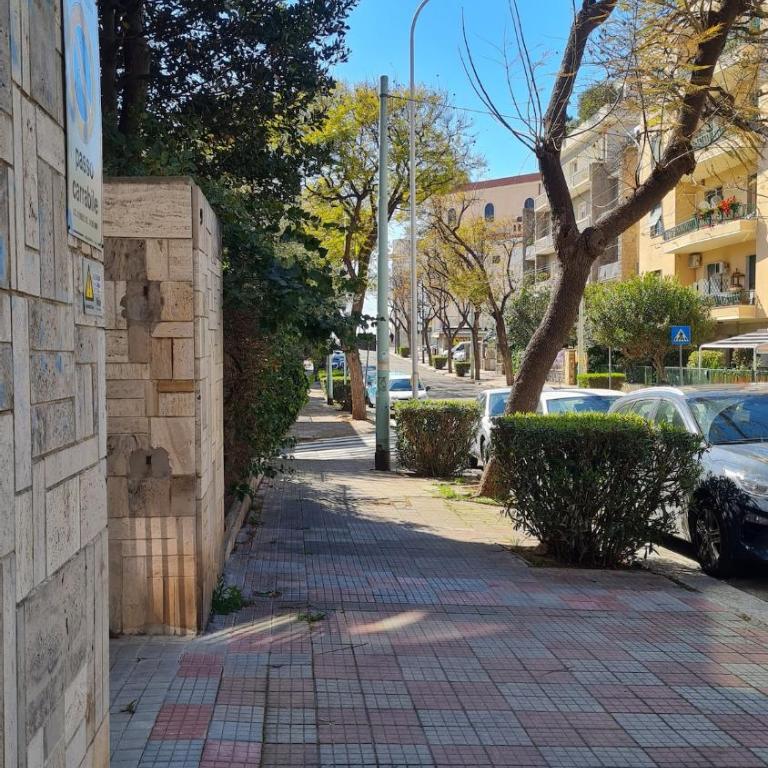 Appartamento a due passi dalla Basilica di Bonaria - Appartamento con 1 Camera da Letto - 1