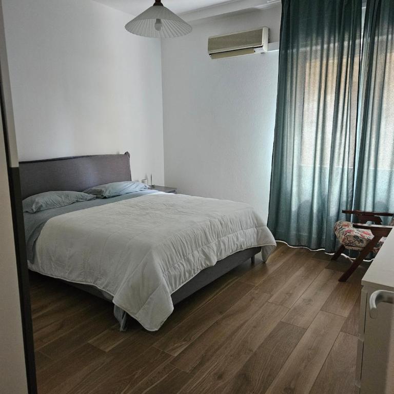 Appartamento a due passi dalla Basilica di Bonaria - Appartamento con 1 Camera da Letto - 2