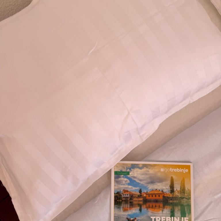 Apartmani Andrić - Stylish & Peaceful Apartment with Free Parking - 10 min Walk to Old Town - Dvokrevetna Soba s Bračnim Krevetom/ 2 Zasebna Kreveta i Pogledom - 9