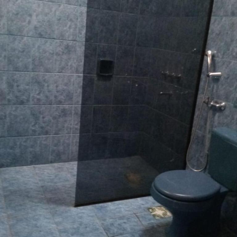 Habitación en casa familiar - Double Room with Private Bathroom - 8