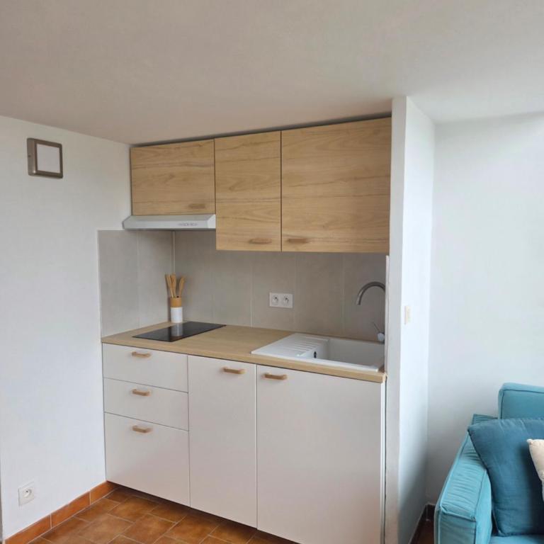 Vue mer T2 duplex plage à 50 m Climatisation 4 personnes et 1 bébé - Appartement 2 Chambres - 5