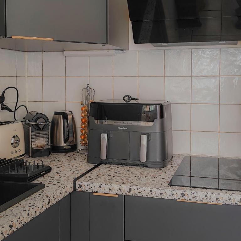 Joli studio climatisé rénové Aix-en-Provence - One-Bedroom Apartment - 7