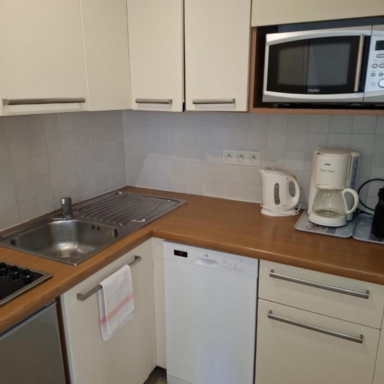 Les Suites de Robinson 05 - Standing Presta - Apartment mit 2 Schlafzimmern und Poolblick - 15