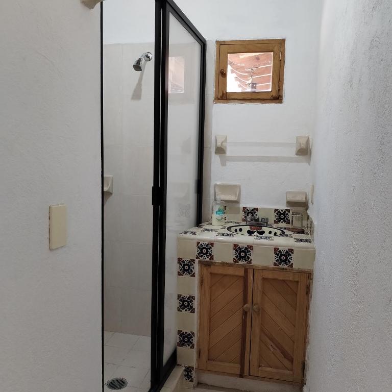 Casa Medita - Habitación Doble con baño privado - 5