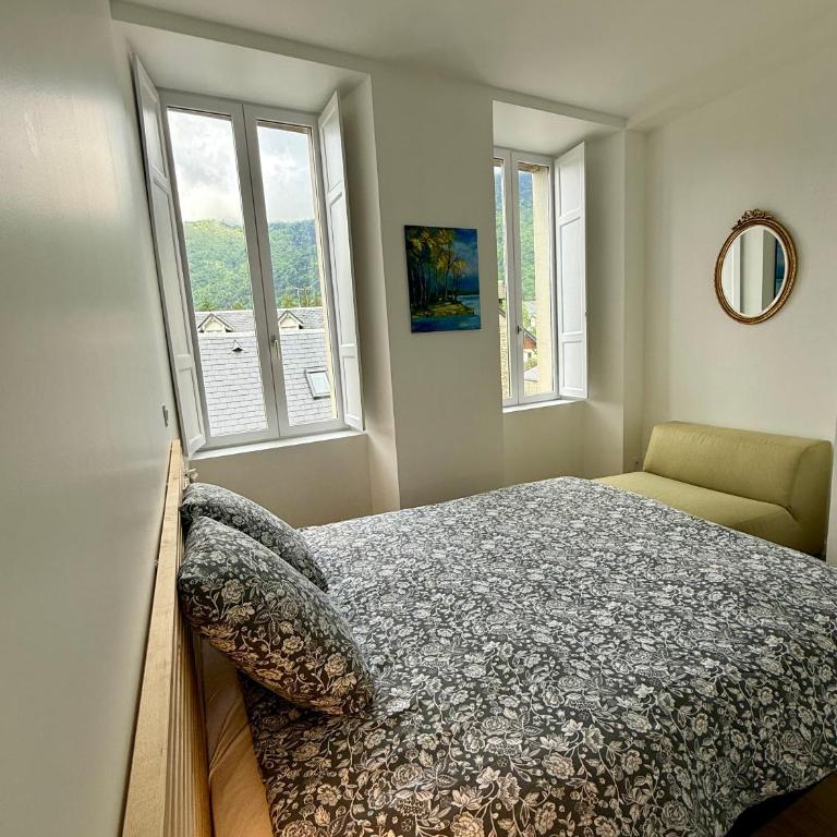 Les Meublés d'Etigny - Appartement 3 Chambres Premium avec Balcon - 9