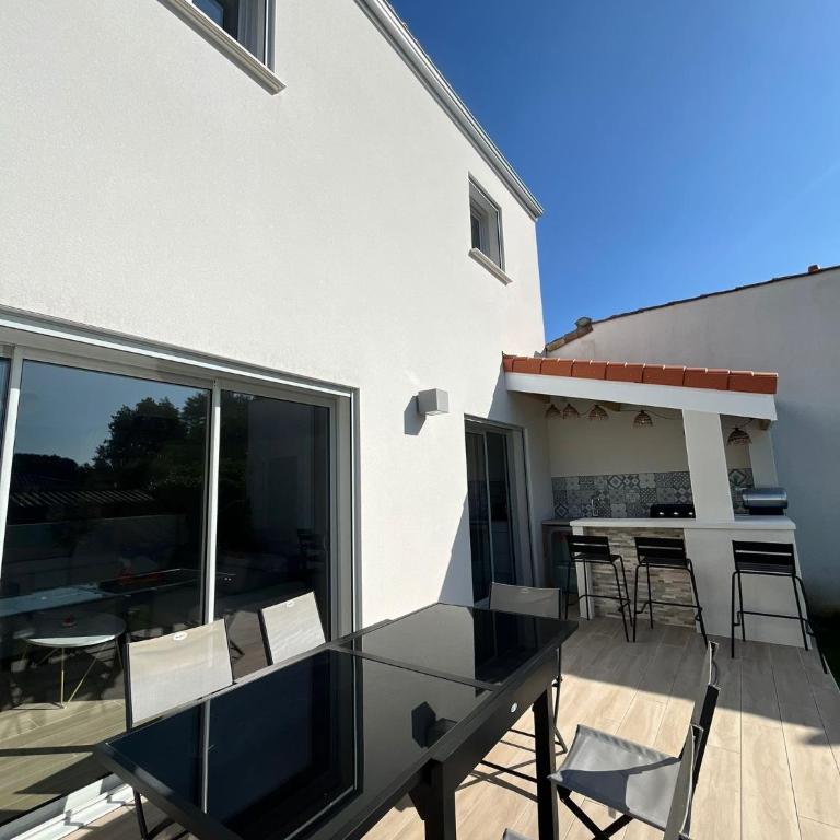 Maison neuve clim & bar d'été sur jardin - Casa de 3 dormitorios - 16