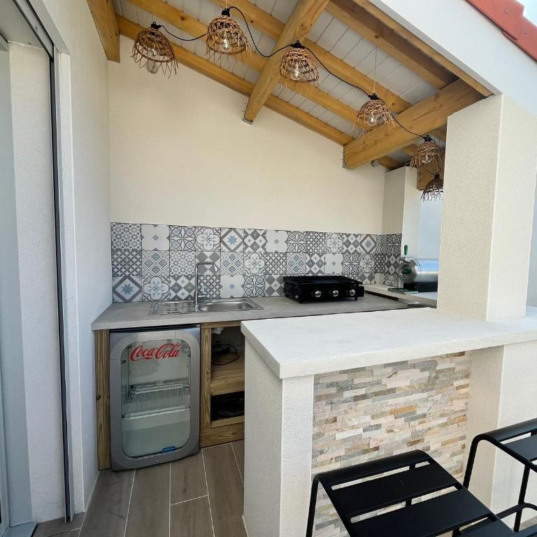 Maison neuve clim & bar d'été sur jardin - Casa de 3 dormitorios - 17