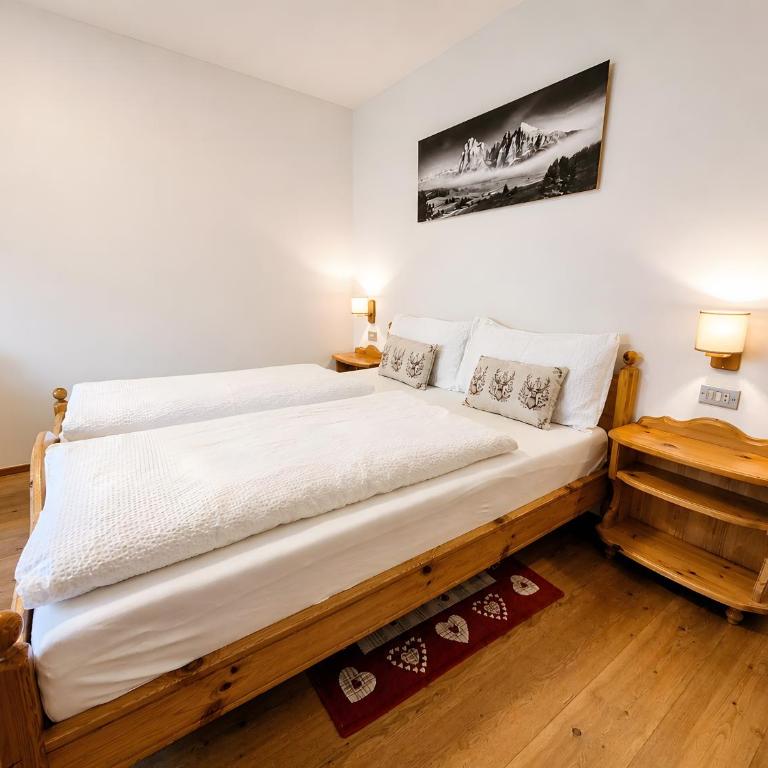 Casa Rustica App Saslonch - Appartamento Superior con 1 Camera da Letto e Balcone - 2