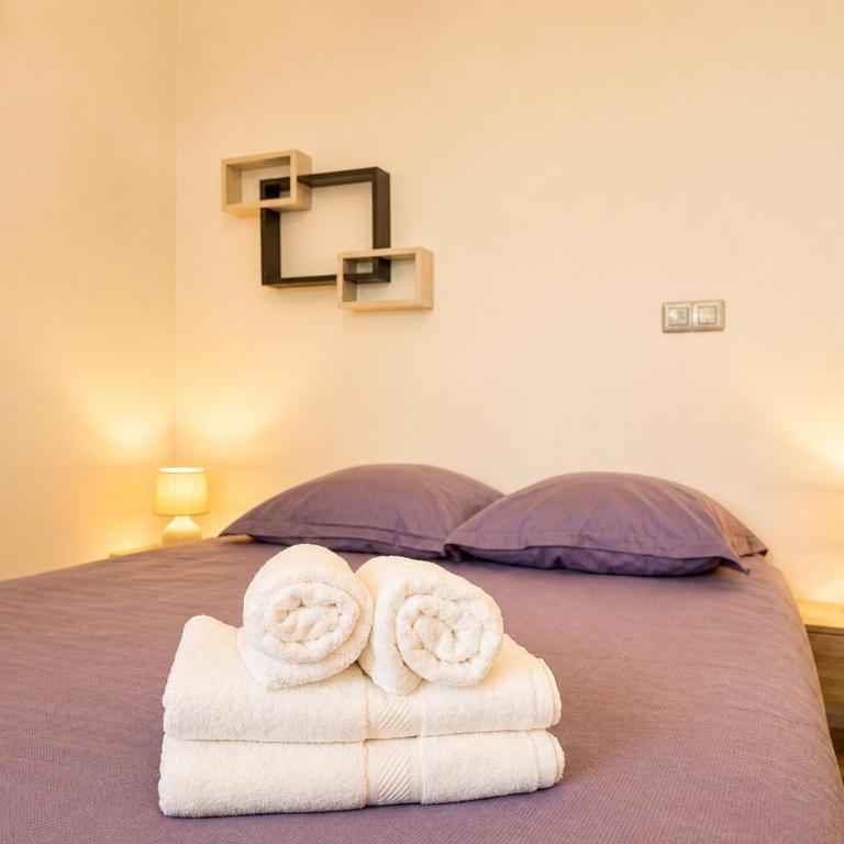 " Vue Pyrénées " Terrasse - Wifi - Linge Fourni - Appartement 2 Chambres avec Balcon - 12