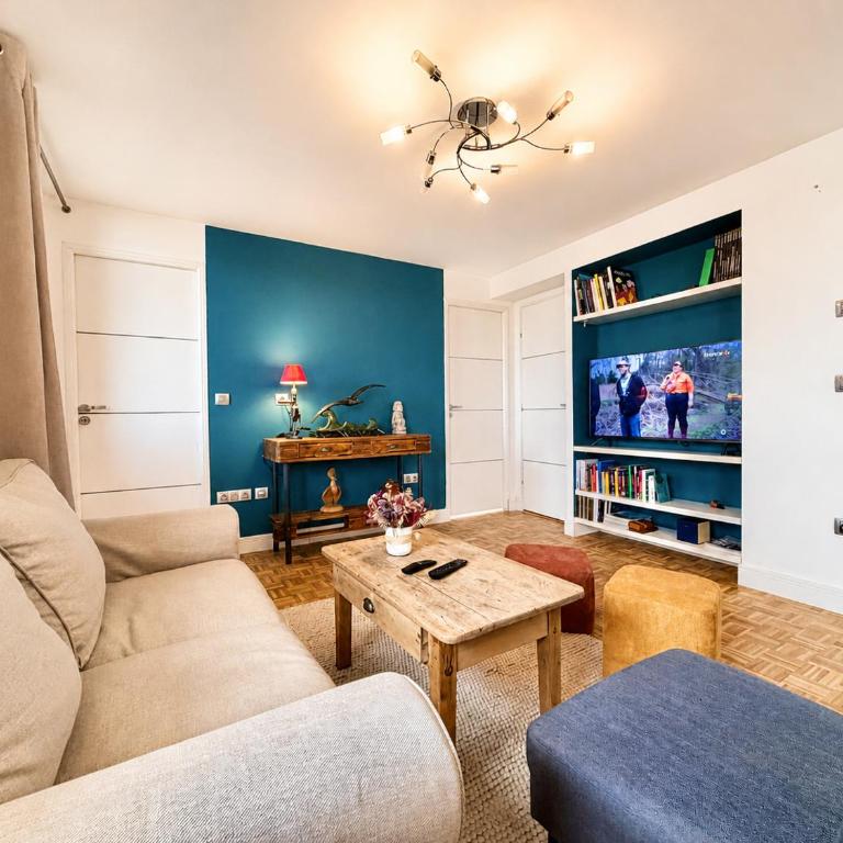 " Vue Pyrénées " Terrasse - Wifi - Linge Fourni - Appartement 2 Chambres avec Balcon - 6