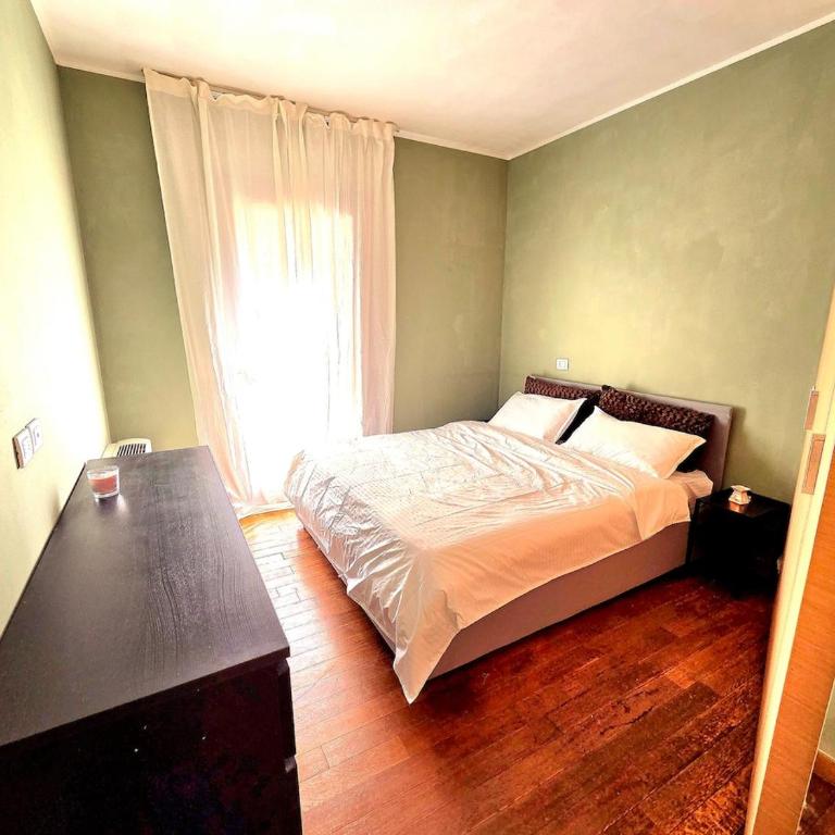 Riverside Private Garden Apartment Lungarno del Tempio - Appartamento con 2 Camere da Letto - 14