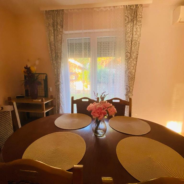 Apartman Nađa - Porodični Apartman s 1 Spavaćom Sobom - 8