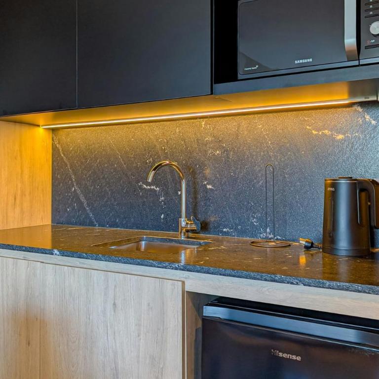 Brickton, Rosario, Apartments by Marriott Bonvoy - Studio Apartment with One King or Two Twin Beds - City View - 3