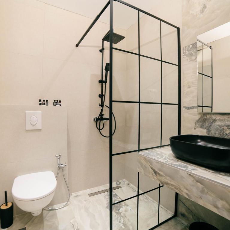 Boutique Hotel Zara - Luxury Triple Room - 15