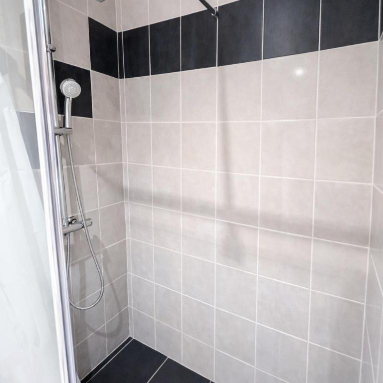 La Dodane - Maison Cosy en Centre Ville - St Leu - 2 min des Quais - Appartement 2 Chambres - 9