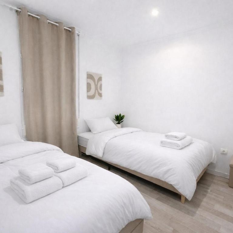 La Dodane - Maison Cosy en Centre Ville - St Leu - 2 min des Quais - Appartement 2 Chambres - 24